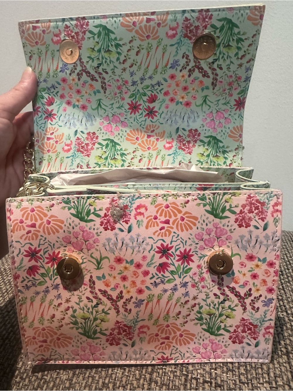 NWT Betsey Johnson Floral Garden Top-Handle Crossbody Bag | Basket Charms - Picture 10 of 12